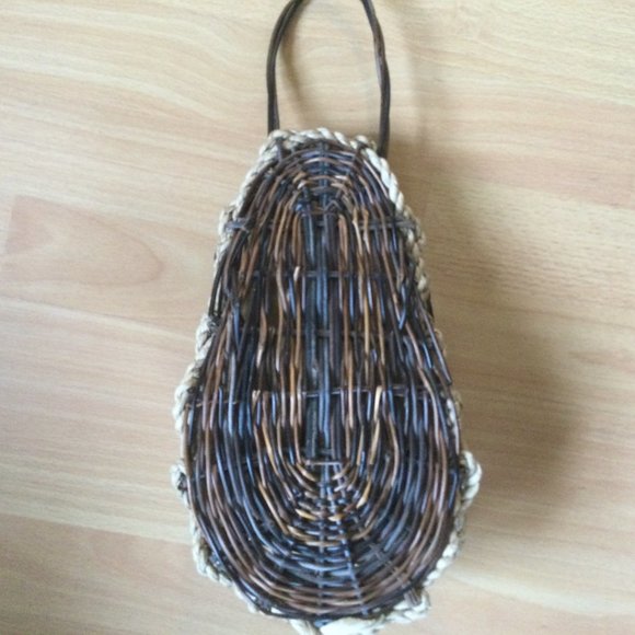 Decorative Wicker Wall Pocket Boho Planter 12" Basket - Picture 12 of 14